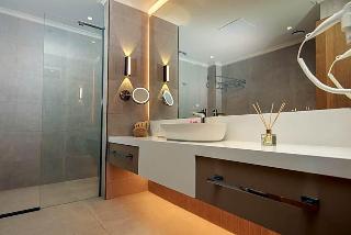 Casa Lumar Luxury Lodging