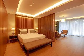 Casa Lumar Luxury Lodging