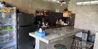 Pis Bolong Canggu By Zuzu