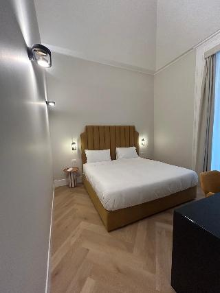 Room Room