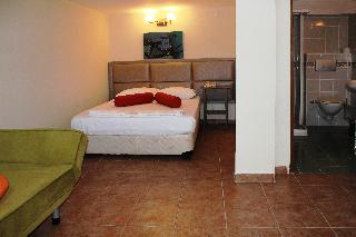 Ford Hotel