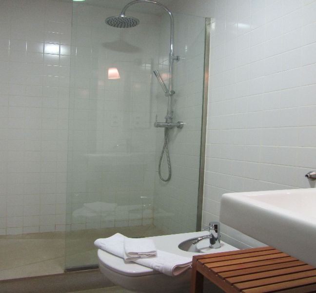 Room
 di Living Valencia Apartments-Edificio Vitoria