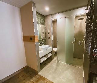 B1 Downtown Hotel