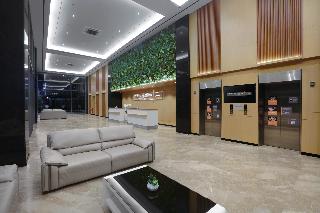 Harper Premier Nagoya Batam