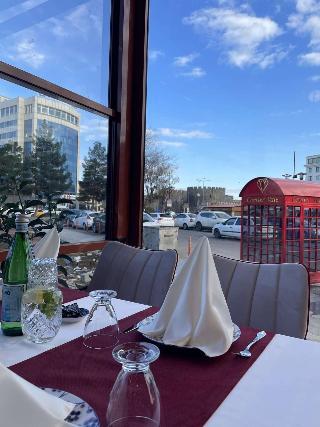 Cartier Luxury Otel
