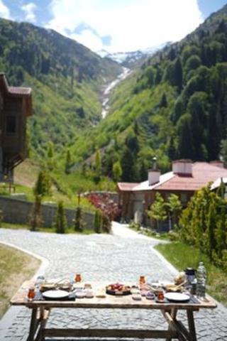 Altiparmak Suit Otel