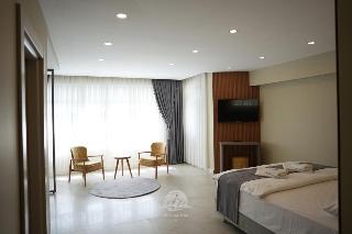 Altiparmak Suit Otel