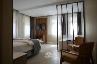 Altiparmak Suit Otel