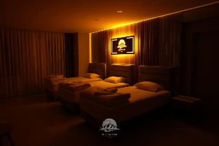 Altiparmak Suit Otel
