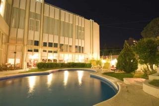 Pool
 di Del Comahue