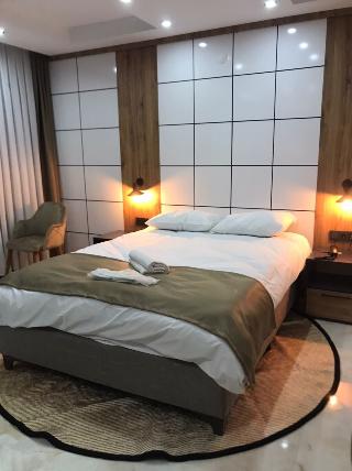 Pars Palas Hotel
