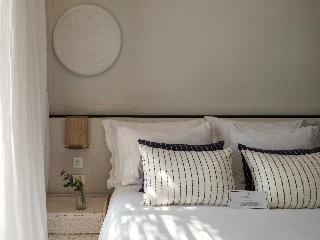 Anandes Hotel