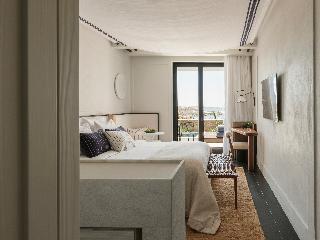 Anandes Hotel