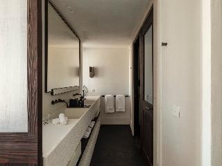Anandes Hotel