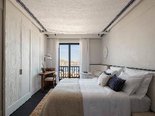 Anandes Hotel