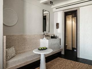 Anandes Hotel