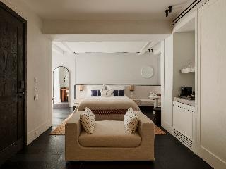 Anandes Hotel