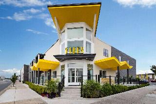 The Vibes Hotel Trademark Collection By Wyndham