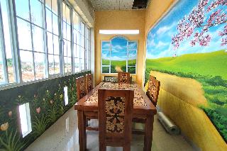 Zahira Guesthouse By Zuzu