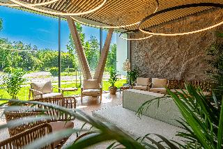 Reed Luxury Hotel & Bistro *****