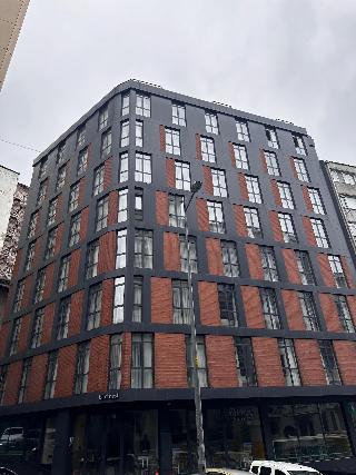 Bird Nest Suites