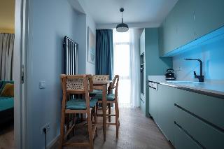 Bird Nest Suites