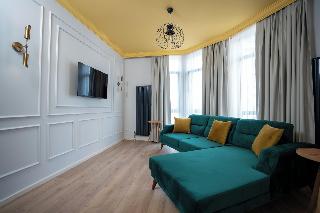Bird Nest Suites