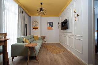 Bird Nest Suites