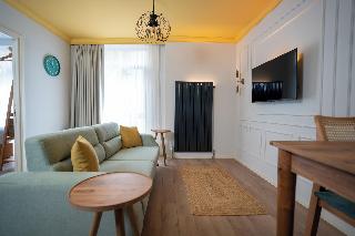 Bird Nest Suites