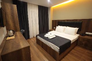 Bzn Airport Hotel