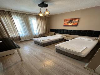 Taşhan Hotel