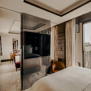 Room Room