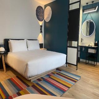 Aloft Dijon