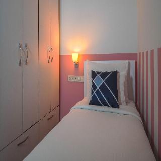 Room Room