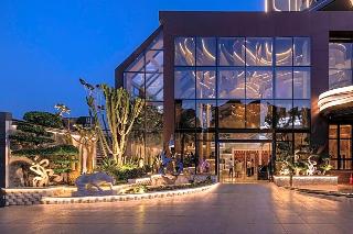 Crowne Plaza Alexandria Mirage by IHG