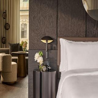 Room Room