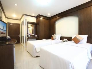 Room thumbnail 17