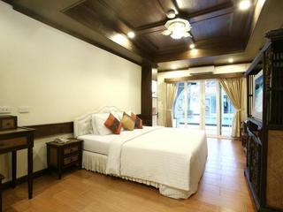 Room thumbnail 11