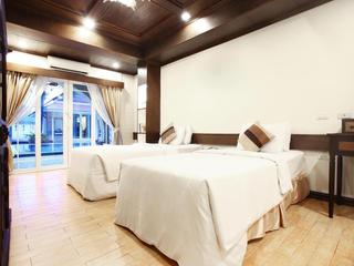 Room thumbnail 15