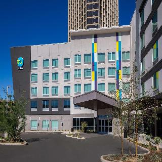 Tru By Hilton Phoenix Midtown