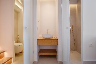 Phos Hotel Adults Only