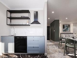 Black Gallo Residences