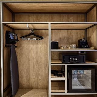 Room Room