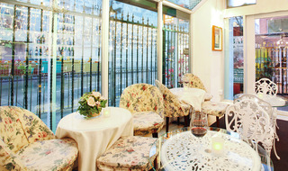 Restaurant thumbnail 12
