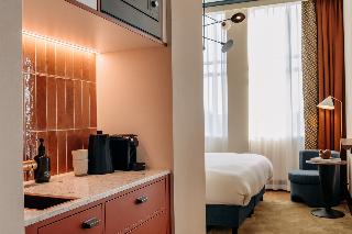 Room Room