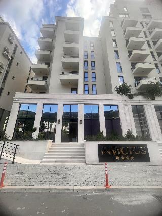 Invictus Hotel