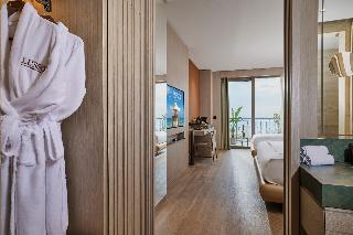 Room Room