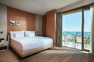 Room Room