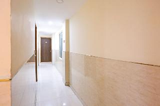 Hotel Paras Delhi Airport