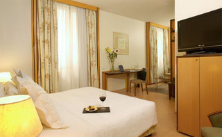 Room thumbnail 15